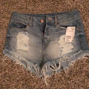 Jean shorts nwt